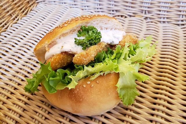 パン工房「姫の穂」地魚サンド/道の駅 むなかた（福岡県/宗像市）