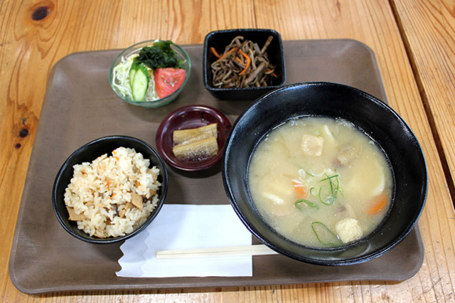 だご汁定食(お栗茶屋)/「道の駅 鹿北 小栗郷」(熊本県/山鹿市)
