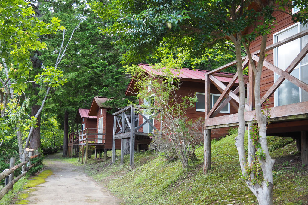 全25棟のキャンピングロッジ/ロマンの森共和国(千葉県/君津市)