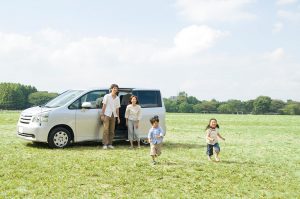 ファミリーのおでかけに！高速道路の割引サービス「ドラ割」はこんなにお得