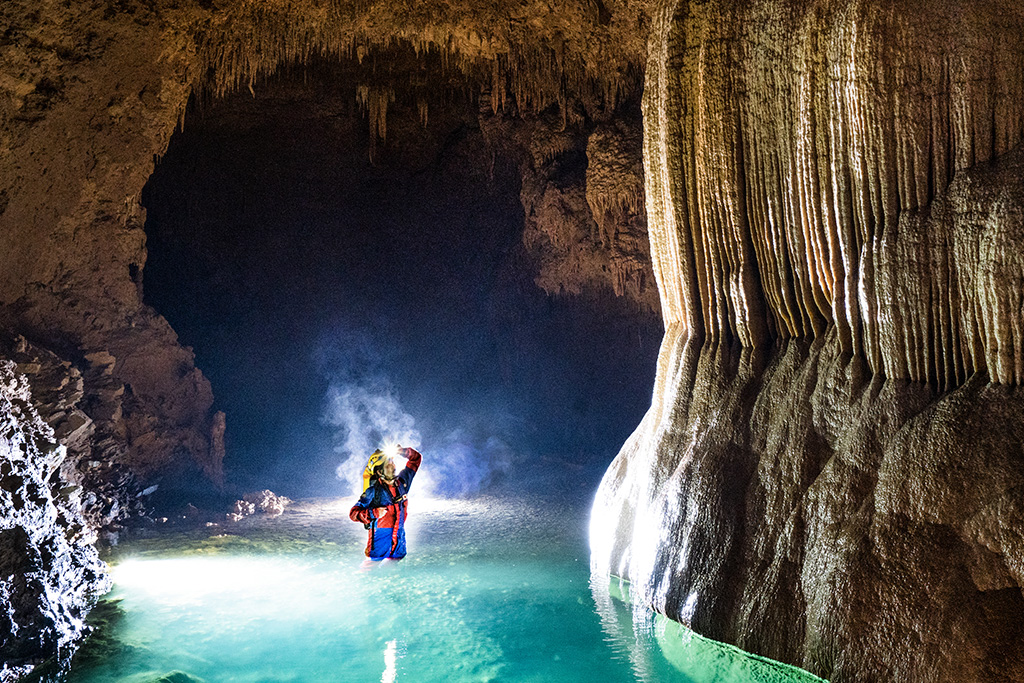 流石（ながれいし・フローストーン）