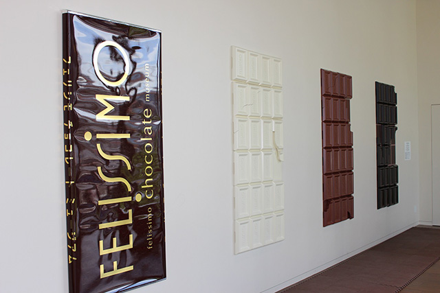 「巨大チョコ」のフォトスポット/フェリシモ チョコレート ミュージアム（兵庫県/神戸市）