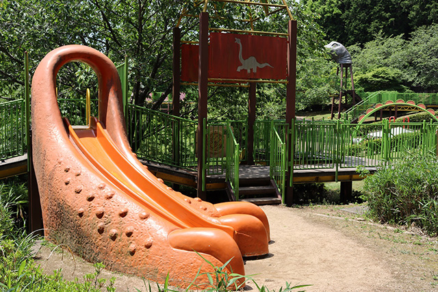 恐竜の国のアスレチック/平成榛原こどものもり公園（奈良県/宇陀市）