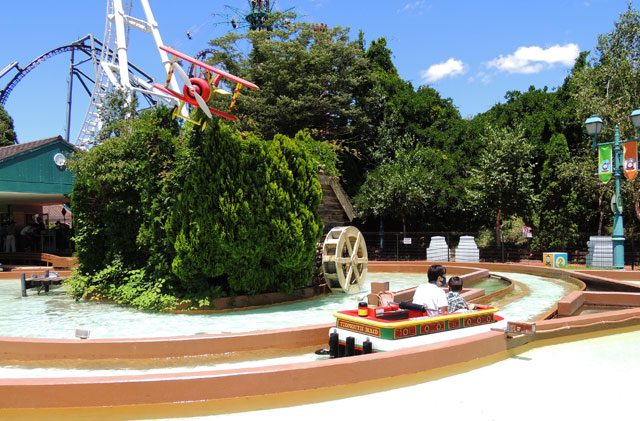 うきうきクルーズ／富士急ハイランド「トーマスランド」（山梨県富士吉田市）