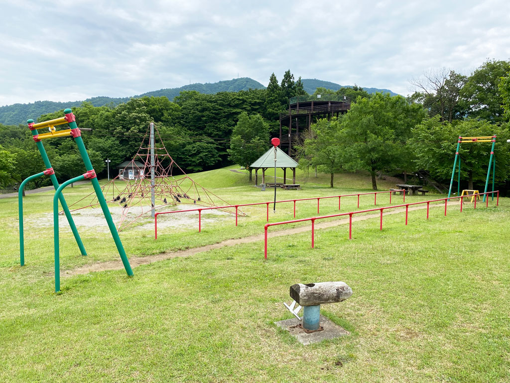 子どもが大好きなターザンロープとザイルクライミング／割山森林公園天湖森（富山市）