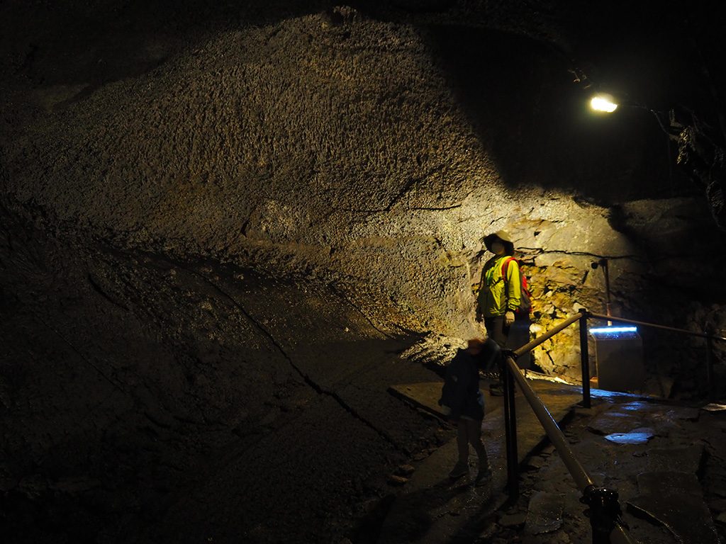 /洞窟「富岳風穴」（山梨県/富士河口湖町）