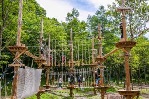 長野のアスレチック16選！空中アスレチックやジップライン、大型遊具がある公園も