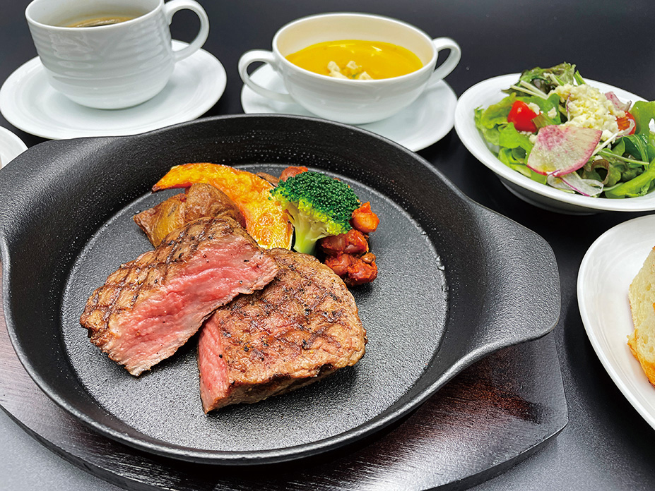 ハーブ牛ステーキ/道の駅　かみしほろ（北海道/上士幌町）