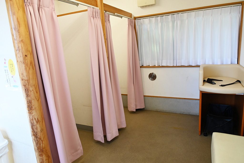 授乳室内の様子/横浜市立野毛山動物園(神奈川県)