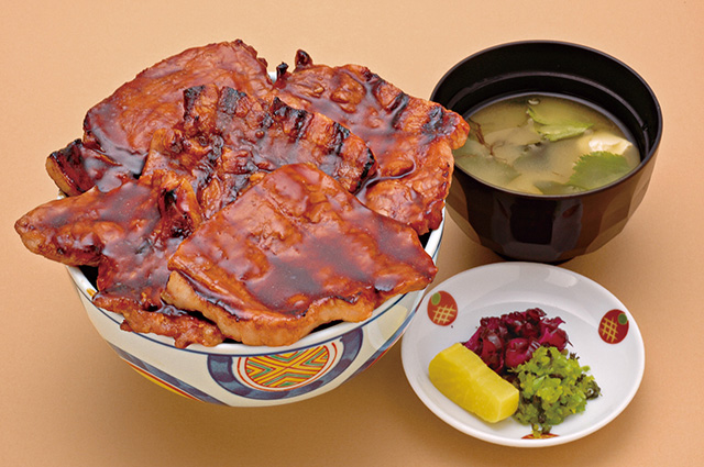 道の駅 しらぬか恋問の「この豚丼」