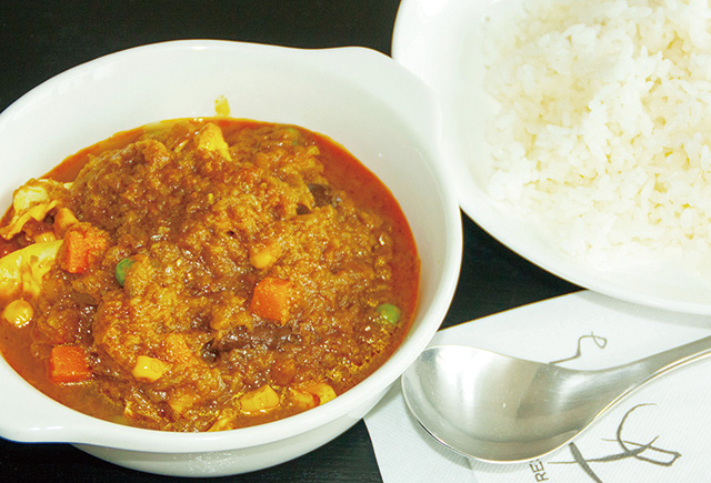 地元野菜の焼きカレー/びふか(北海道/美深町)