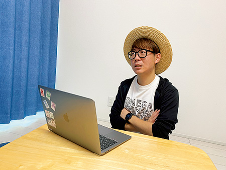 YouTuberのお仕事の様子