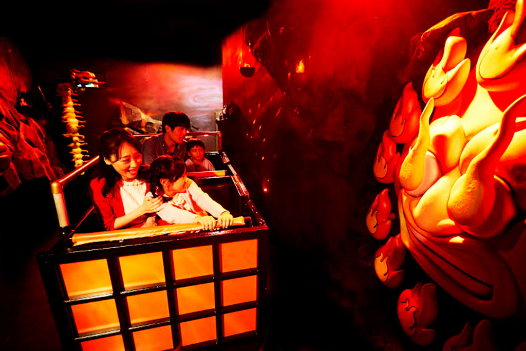 ひらかたパーク「ドキドキお化け屋敷 どろろん旅行社」