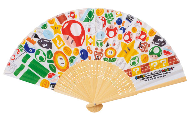 マリオのアイテムがいっぱいの扇子／ユニバーサル・スタジオ・ジャパン（大阪市）