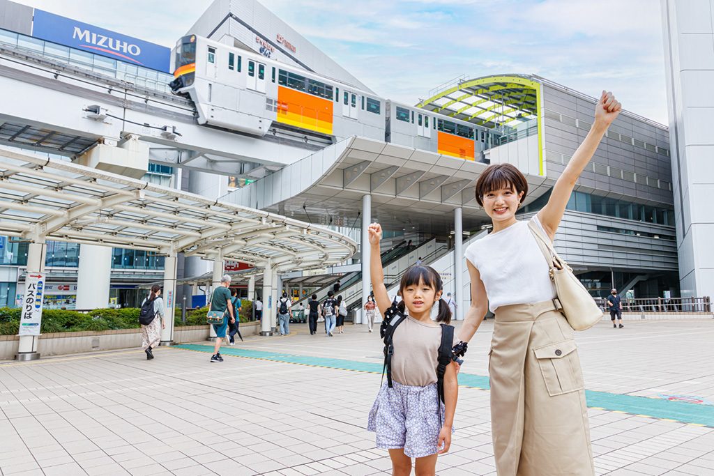 小学生は100円で乗り放題！多摩モノレール「たまモノこどもワンデーパス」で遊んで学べる夏休み旅へ