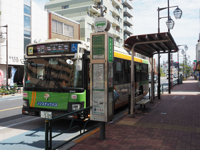 バス路線は充実/小松川境川親水公園（東京都／江戸川区）