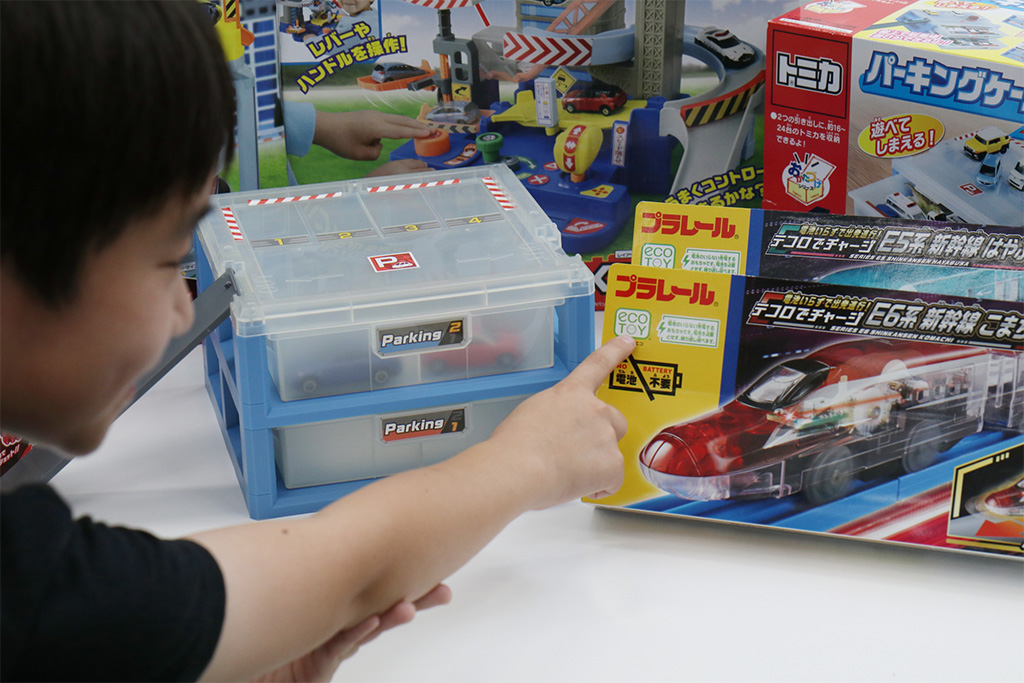 トミカシリーズにもさまざまなエコ商品が