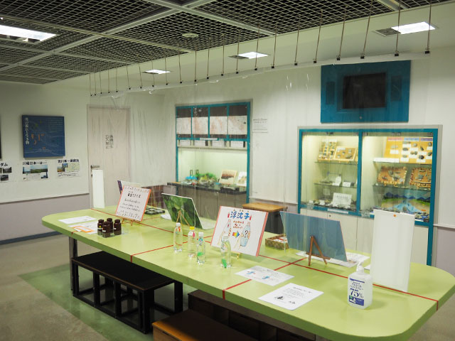 第1展示室内のワークショップ/埼玉県立川の博物館(埼玉県/寄居町)