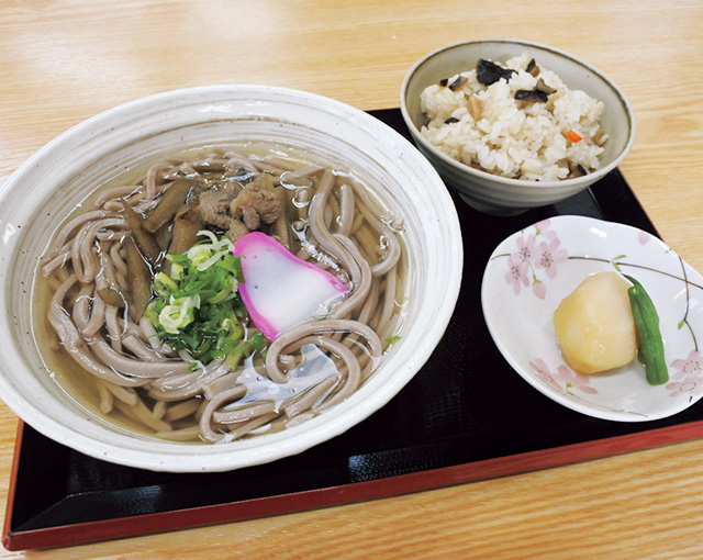 とりごぼう牧水そば定食/道の駅 とうごう（宮崎県／日向市）