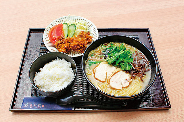 ラーメンセット/道の駅 宮地岳かかしの里（熊本県／天草市）