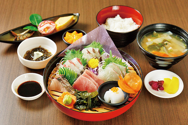 刺身定食/道の駅 天草市 イルカセンター（熊本県／天草市）
