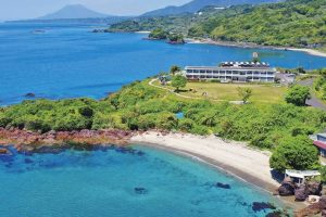 「ユクサおおすみ海の学校」は“日本一海に近い小学校”を再利用した遊べる宿泊&複合施設