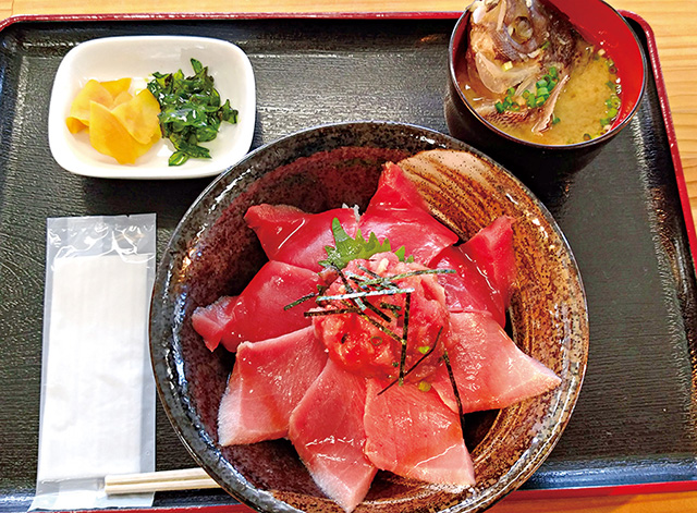 クロマグロ丼/せとうち海の駅（鹿児島県／瀬戸内町）