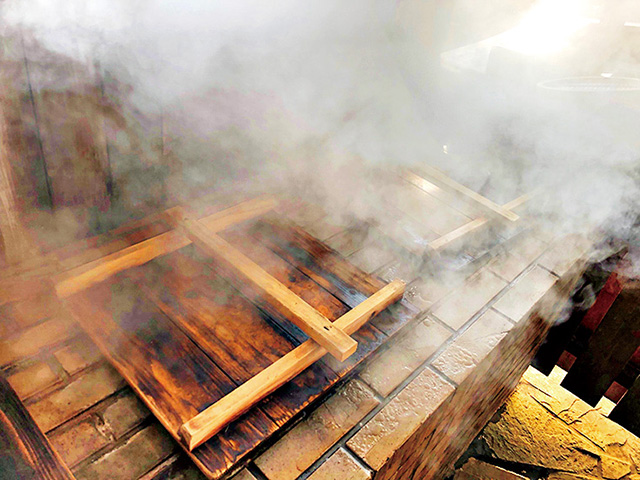 地獄蒸し/里の駅 かんなわ 蒸de喜屋（大分県／別府市）