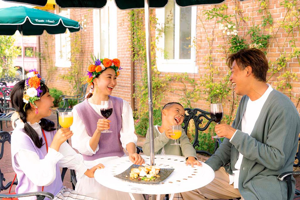 ワインとジュースで乾杯/ハウステンボス（長崎県/佐世保市）