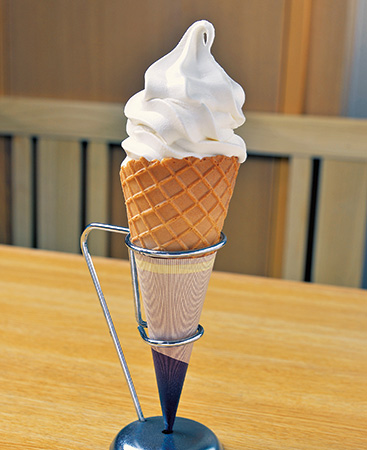 牛乳ソフト/道の駅 ゆふいん(大分県/由布市)