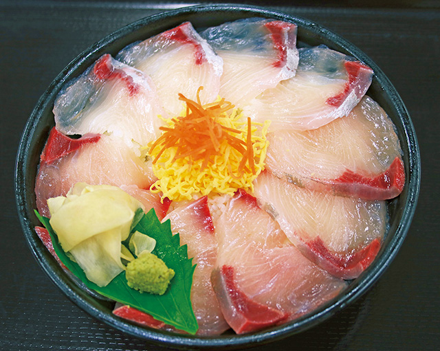 海鮮丼/道の駅 たるみず 湯っ足り館（鹿児島県／垂水市）