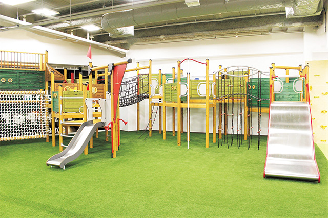 大型木製アスレチック/アネビー トリムパーク 神戸(兵庫県/神戸市)