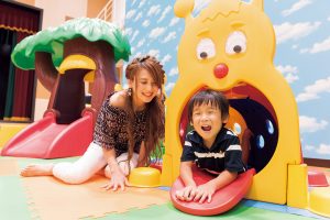 屋内でも元気に遊びたい！関西の室内遊びスポット7選