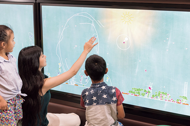 小人が住まう黒板/奈良わんぱくランド はしゃきっズ(奈良県/天理市)