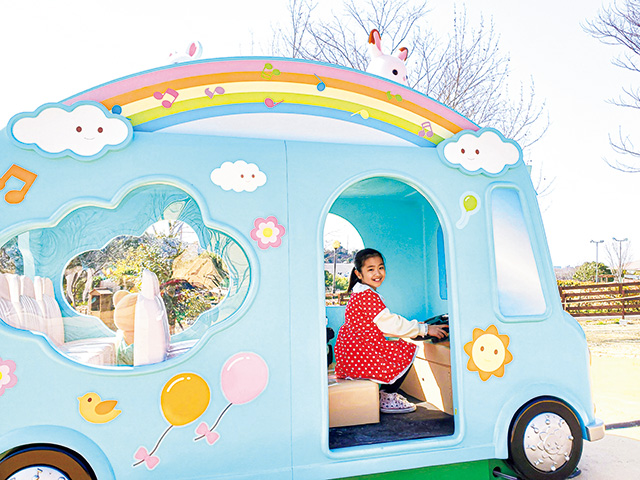 にじいろようちえんバス/堺・緑のミュージアム ハーベストの丘 シルバニアパーク（大阪府/堺市）