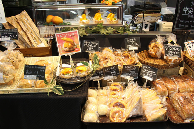 パン屋アチココ/おんなの駅なかゆくい市場(沖縄県/恩納村)