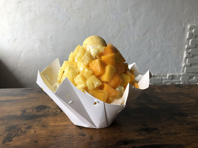 アイスマウンテン トロピカルフルーツ/おんなの駅なかゆくい市場(沖縄県/恩納村)