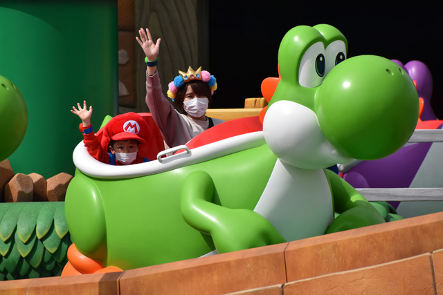 ヨッシーの背中に乗って宝探しの冒険へ／ユニバーサル・スタジオ・ジャパン（大阪市）