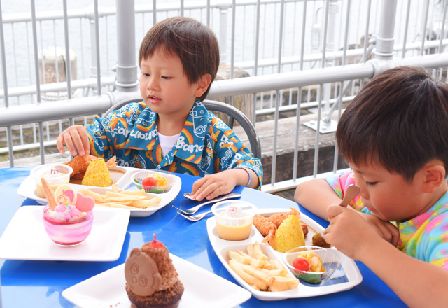 「ミニオン・パーク」近くの「ハピネス・カフェ」／ユニバーサル・スタジオ・ジャパン（大阪市）