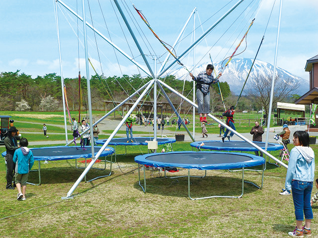 バンジートランポリン/小岩井農場まきば園（岩手県/雫石町）