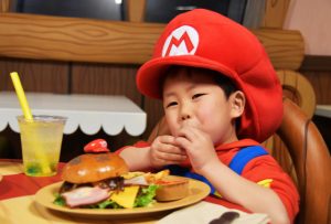 USJのキッズメニュー大図鑑！子連れランチにおすすめのレストランやテイクアウトも