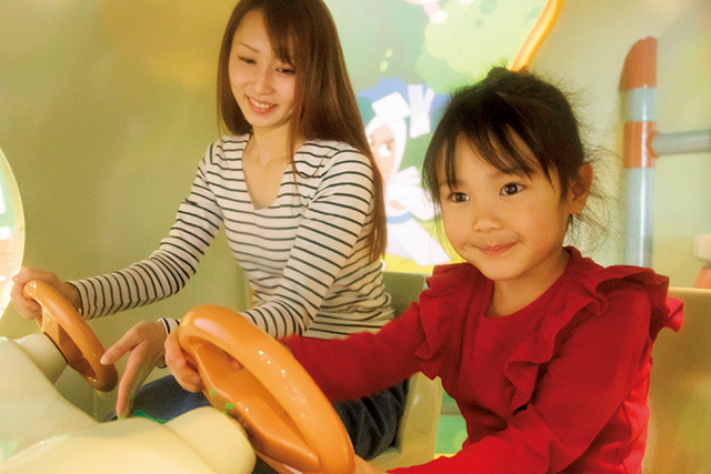 アンパンマン号を運転してみよう/仙台アンパンマンこどもミュージアム&モール（宮城県/仙台市）