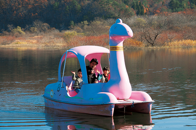 恐竜ボート/国営みちのく杜の湖畔公園 南地区(宮城県/川崎町)