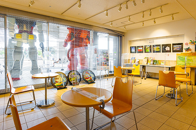 いなぎ発信基地ペアテラス（東京都/稲城市）