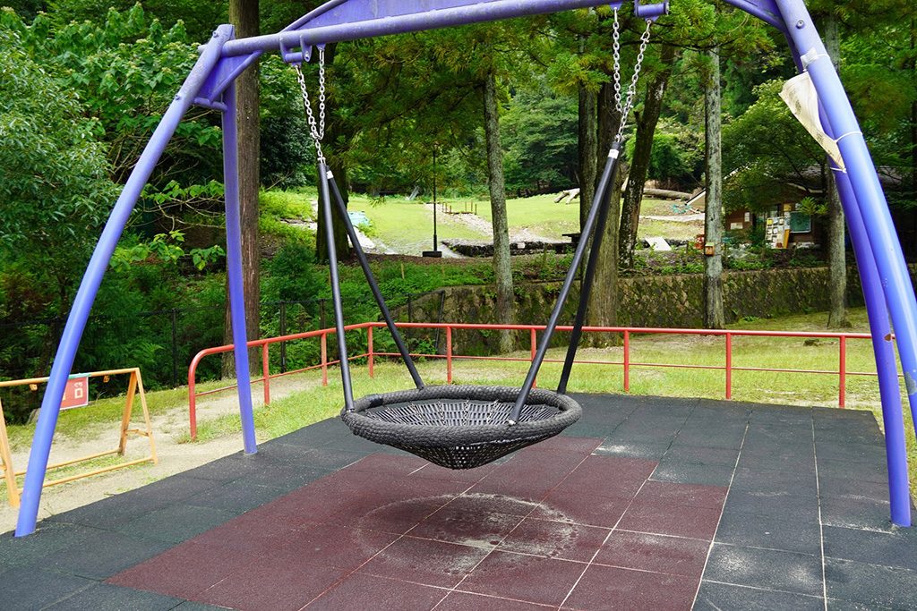 バスケットブランコ/宝が池公園 子どもの楽園（京都府/京都市）