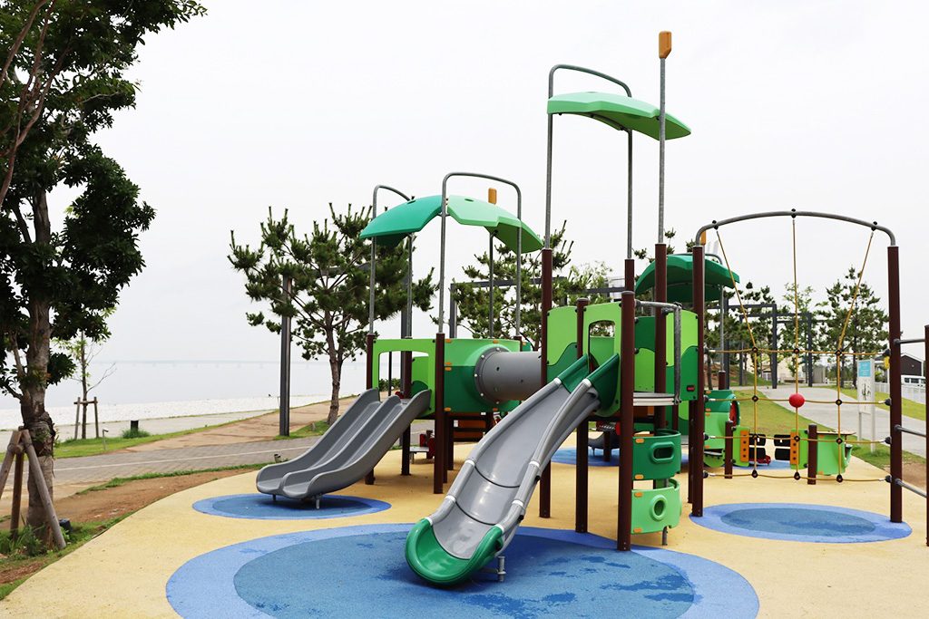 ダブルすべり台とロングすべり台/SENNAN LONG PARK（大阪府/泉南市）