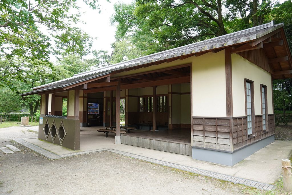 児童公園休憩所/京都御苑（京都府/京都市）