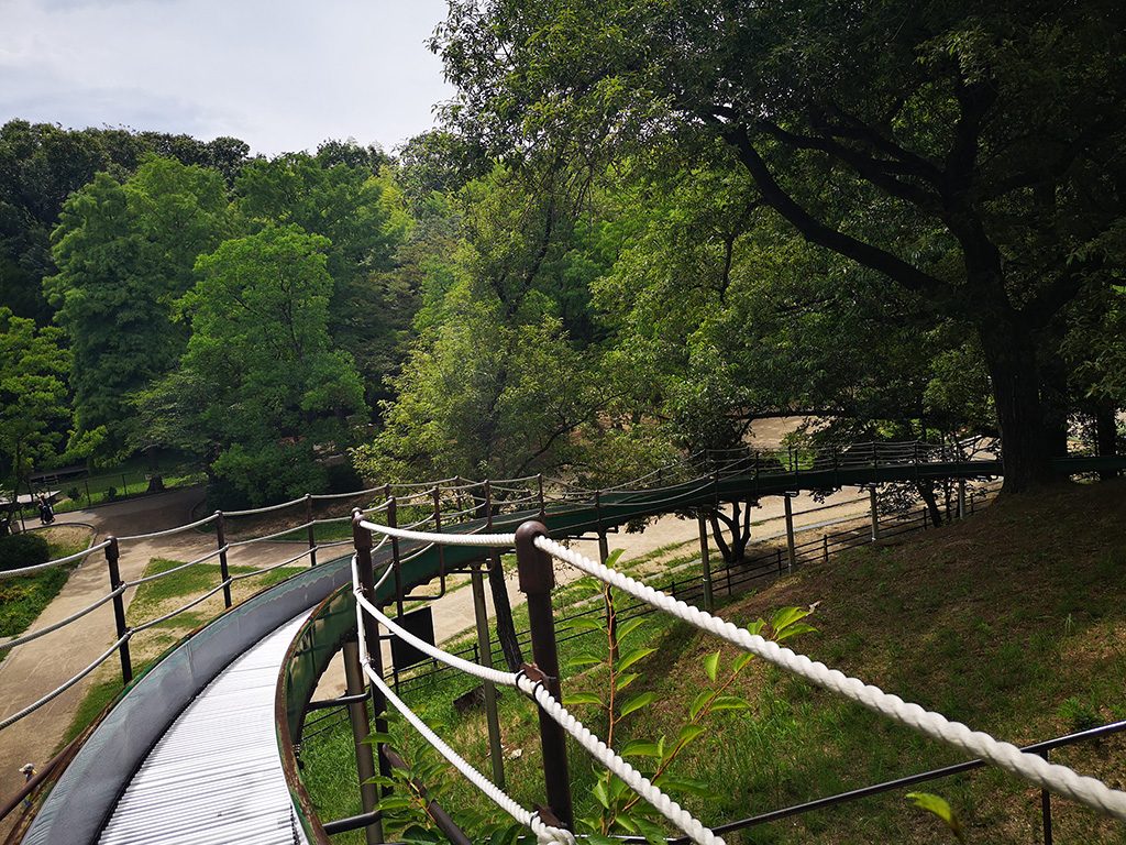 長いコースの滑り台/千里中央公園(大阪府/豊中市)