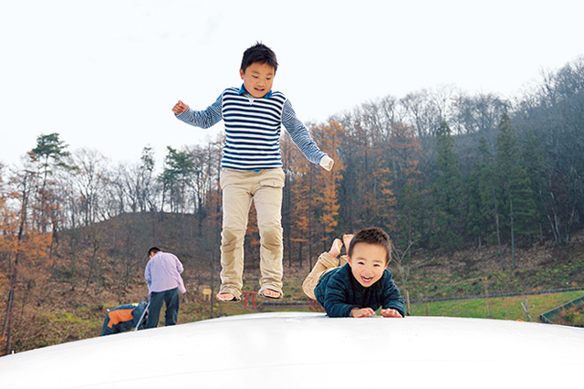幼児広場ゾーン「ふわふわドーム」/ひがしね あそびあランド（山形県/東根市）