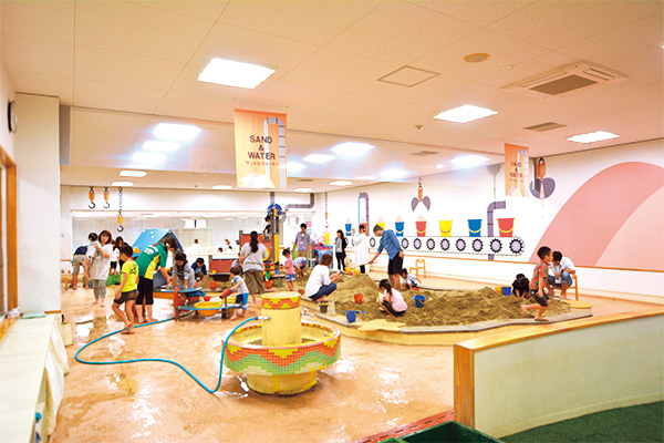ペップアクティブの屋内砂場/郡山市元気な 遊びのひろば（福島県/郡山市）